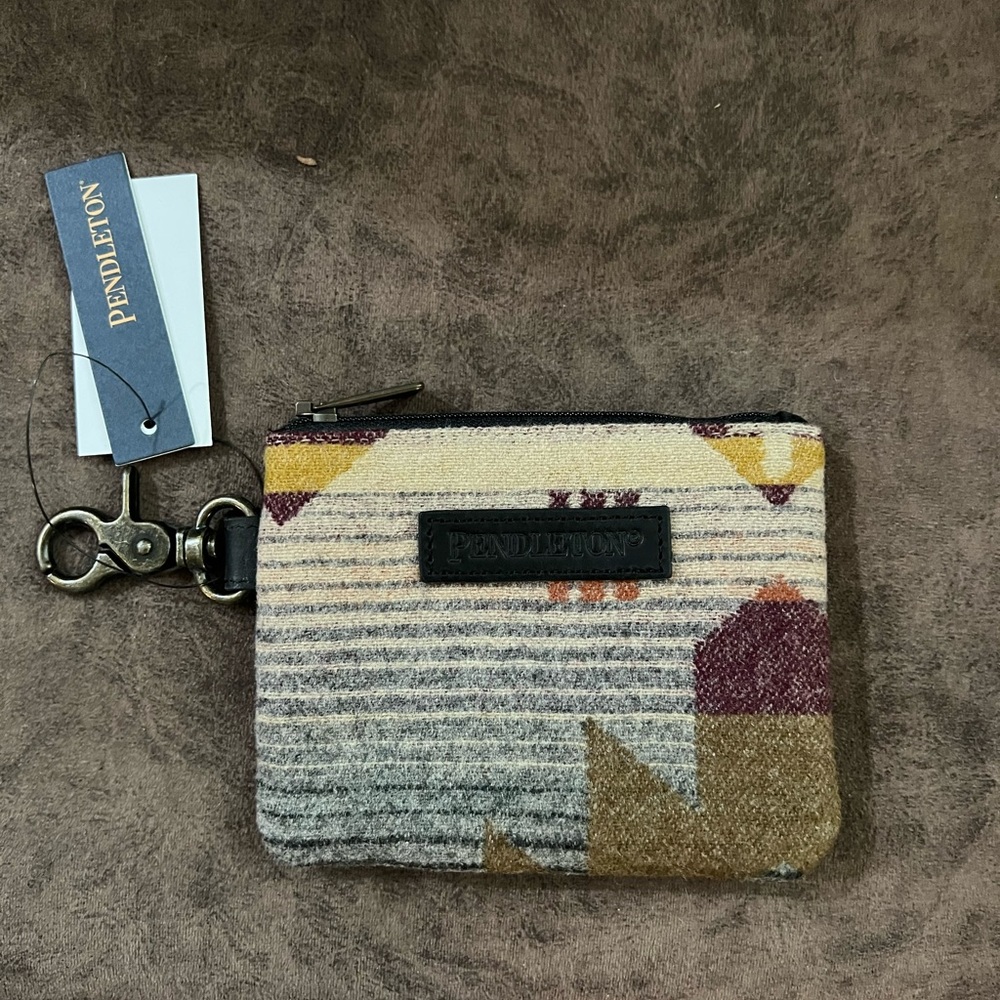 Pendleton Zippered Card ID carrier